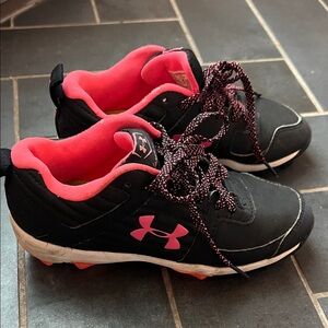 Under Armour Kids' Black and Pink Sneakers